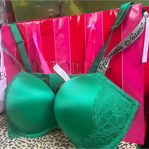 NEW VICTORIAS SECRET SEXY PUSH-UP BRA - Picture 4 of 13